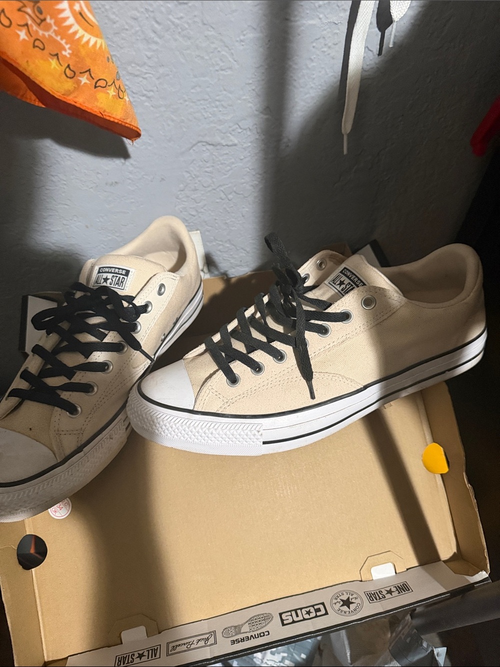 Converse Low Top Sneakers in Beige with Black Laces